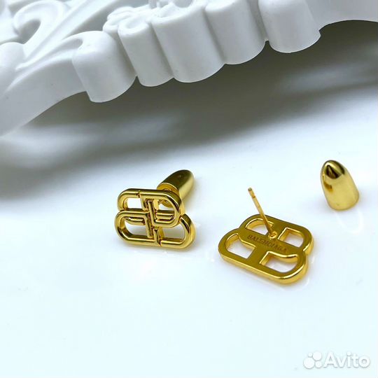 Серьги balenciaga