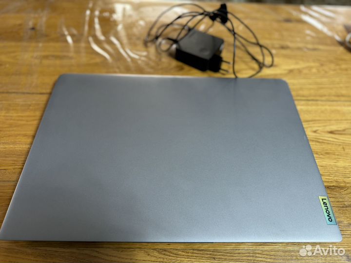 Ноутбук Lenovo PF36YQN9