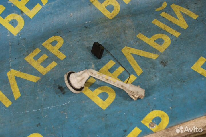 Датчик уровня топлива Mercedes-Benz W210