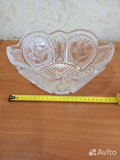 Салатницы и вазы