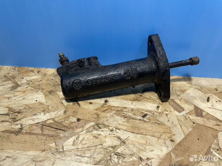 Рабочий цилиндр сцепления passat b3