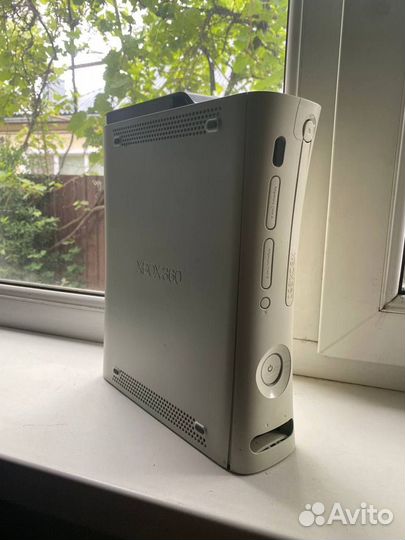 Приставка xbox 360 160Gb + прошивка Freeboot