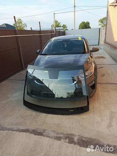 Лобовое стекло kia ceed 3