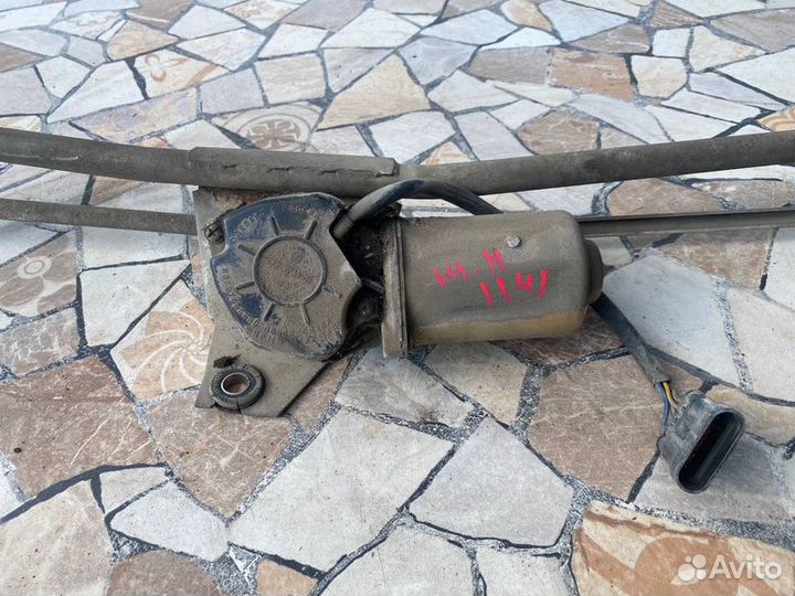 Трапеция дворников Chevrolet Niva 1.7 2004