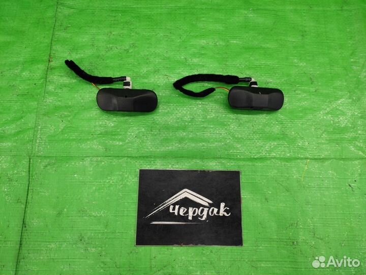 Форсунка омывателя лоб стекла 2 шт 5M0955986C VAG