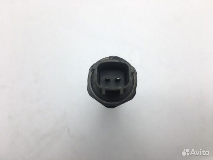 Клапан VVT-I Nissan Bluebird Sylphy QG10 QG18DE