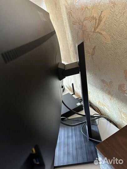 Монитор AOC U27P2