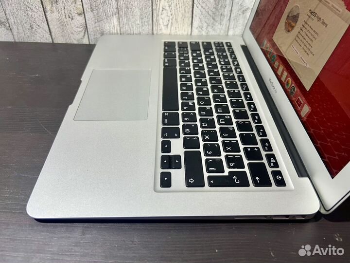 Отличный MscBook Air13 /i5/mid2012