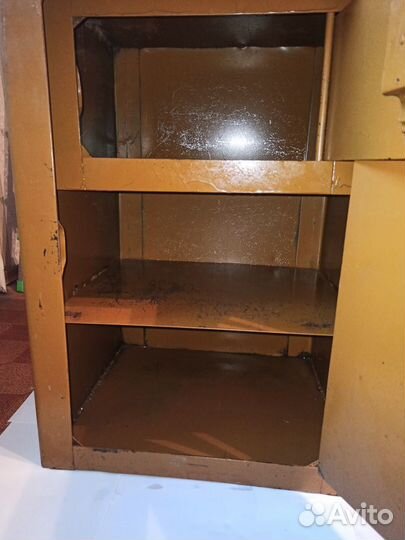 Шкаф металлический сейф