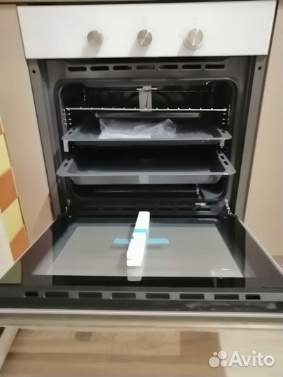 Встраиваемый духовой шкаф Maunfeld mgog.673W