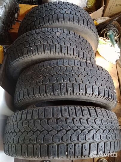 Yokohama IceGuard Stud IG65 195/65 R15