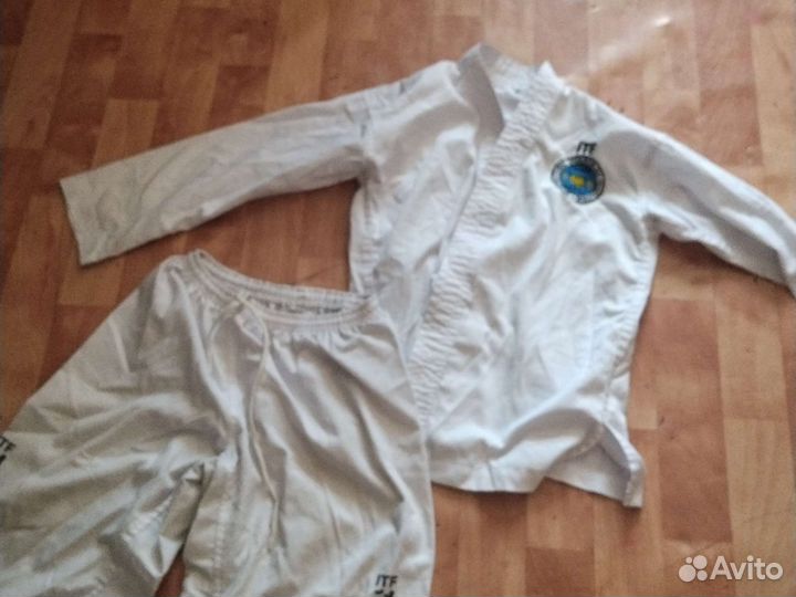 Добок для тхэквондо 140 и 150