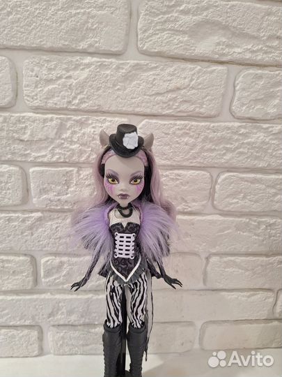 Кукла Монстер Хай, monster high