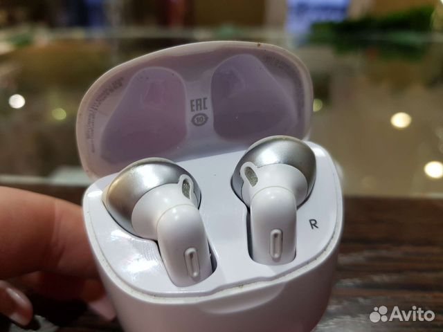 Беспроводные наушники jbl