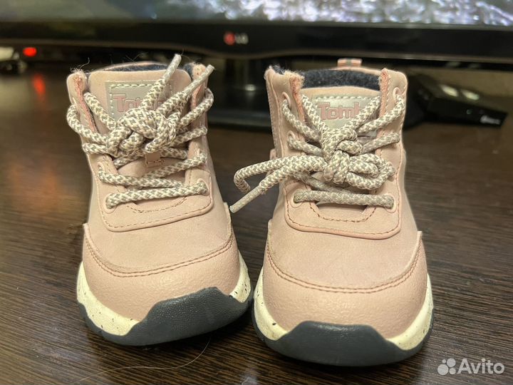 Ботинки для девочки