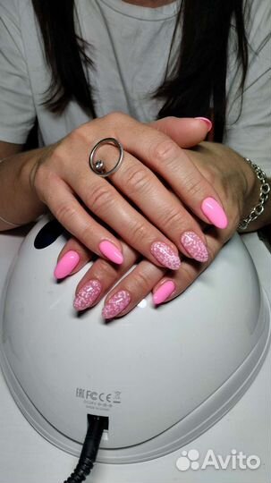 Маникюр, педикюр, покрытие шеллак