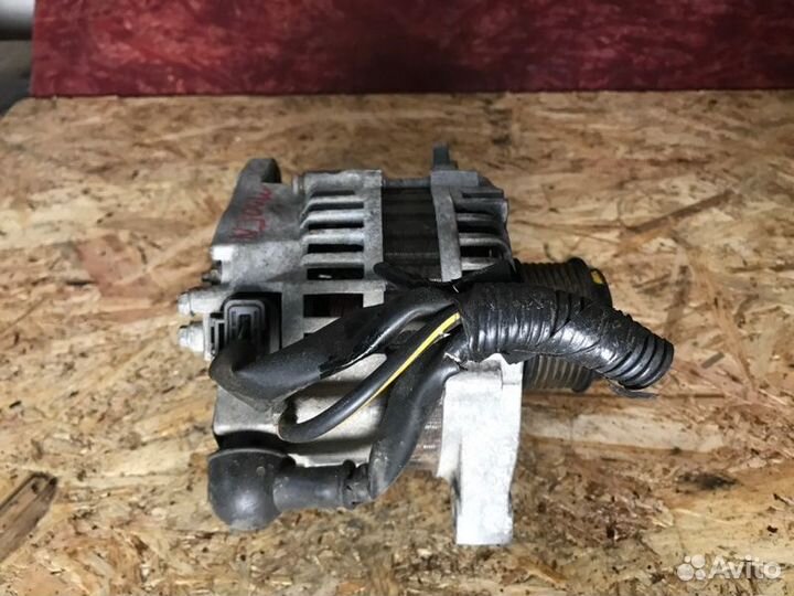 Генератор Nissan Terrano 2 ZD30 - 3.0 дизель (б/у)