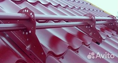 Эстетичные снегозадержатели для стильной кровли