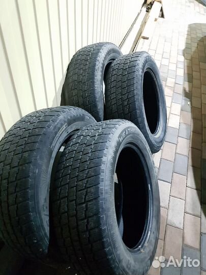 Cooper Weather-Master S/T 225/65 R17