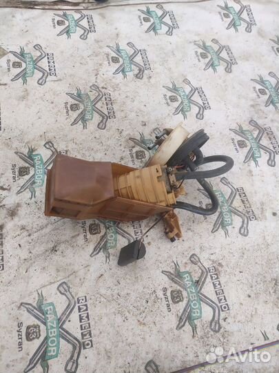 Насос топливный Nissan Primera