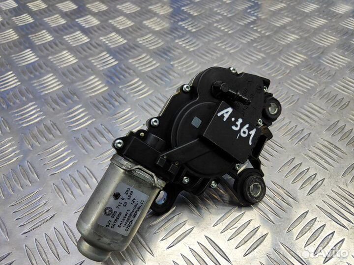 Моторчик стеклоочистителя задний Skoda Yeti 5L 1.4