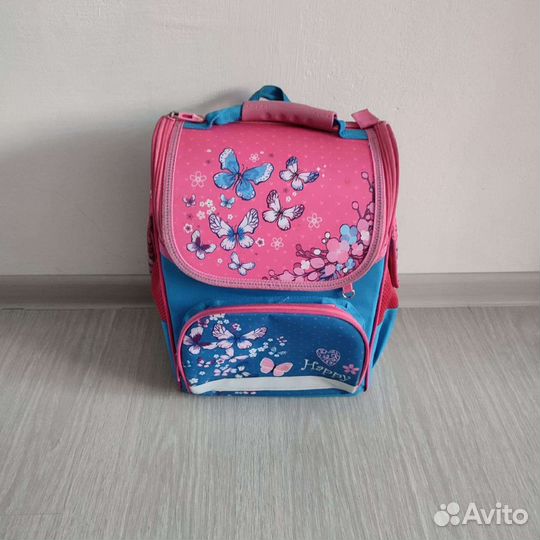 Школьный портфель