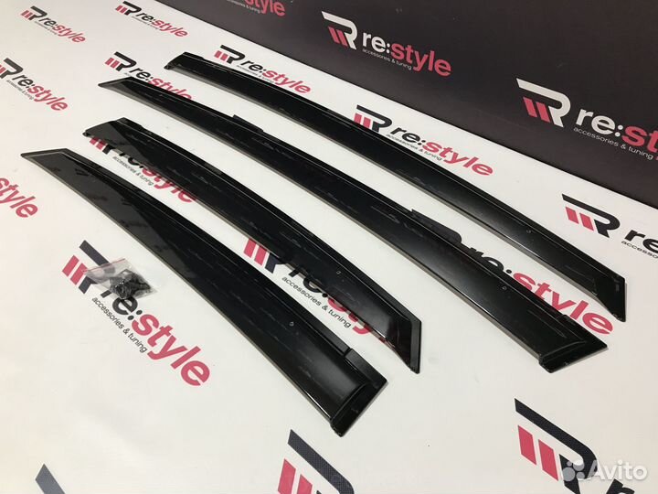 Ветровики Toyota Prius 30