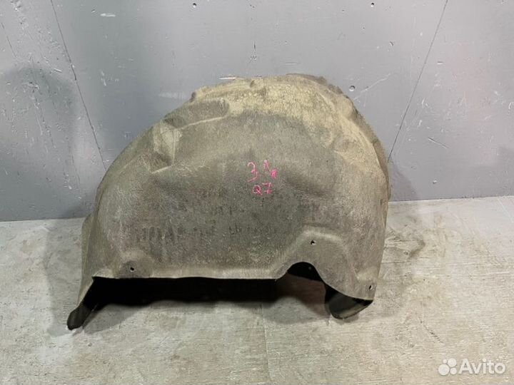 Подкрылок задний левый Audi Q7 4L