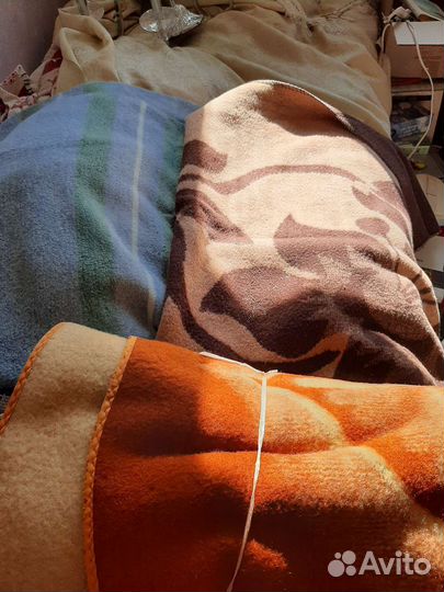 Одеяла шерстяные