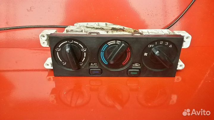 Nissan Sunny кузов E-FB14 блок комфорта