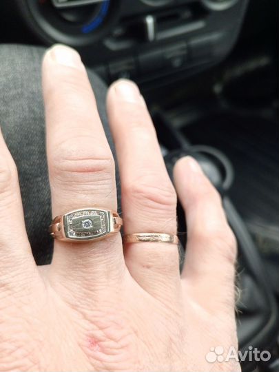 Золотое кольцо мужское