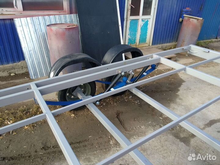 Прицеп легковой двухосный 3.7*1.8 площадка от пфс