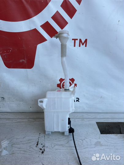 Lexus RX4 Бачок омывателя фар