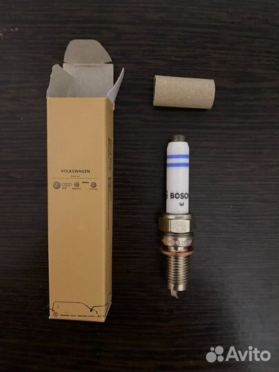 Свеча зажигания O4E905612c