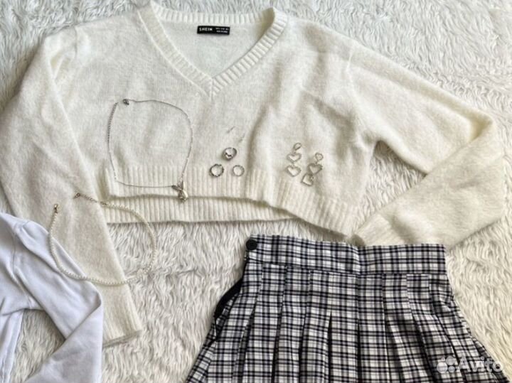Свитер shein