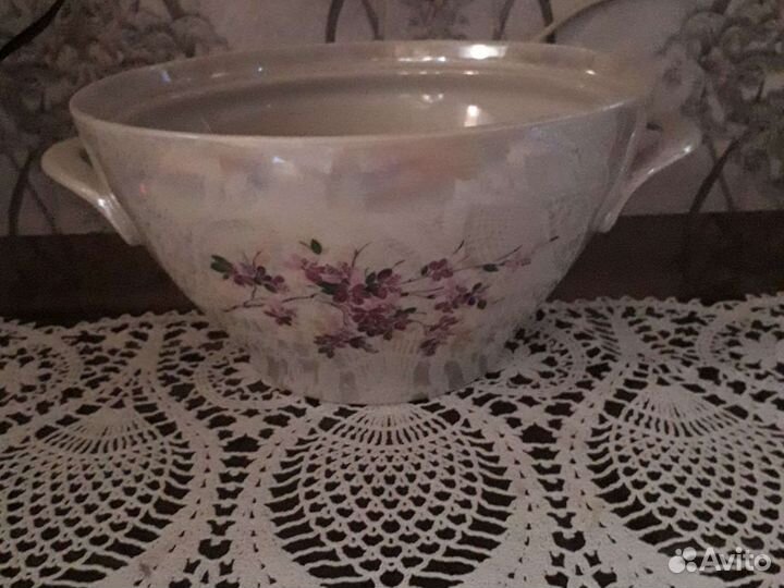 Вазы хрустальные и др