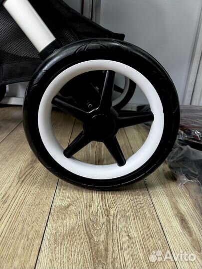 Bugaboo Fox2 2/1 выставочный образец