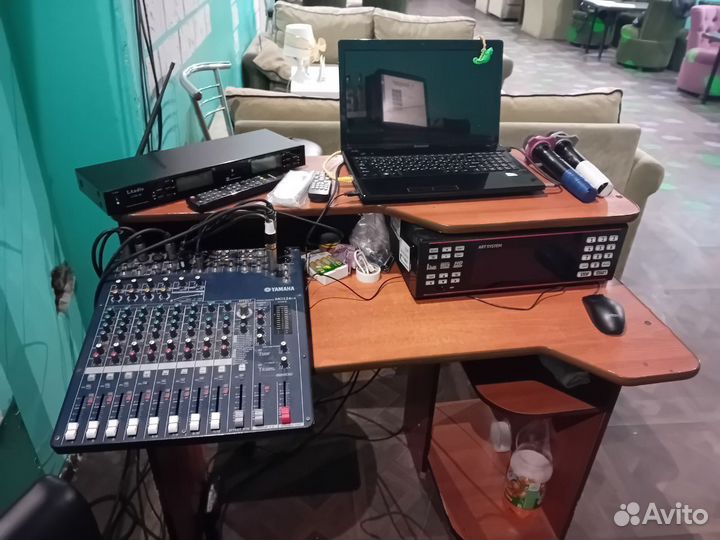 Микшерный пульт Yamaha MG-124cx