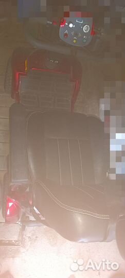 Инвалидное кресло с электроприводом