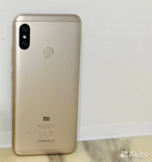 Xiaomi Mi A2, 4/32 ГБ