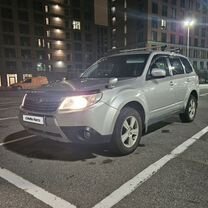 Subaru Forester 2.0 AT, 2008, 257 000 км, с пробегом, цена 900 000 руб.