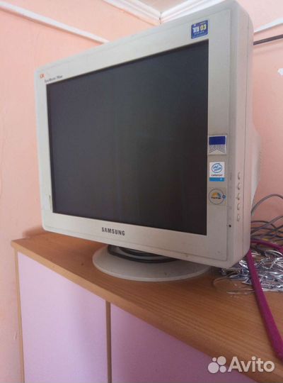 Монитор Samsung 17 дюймов