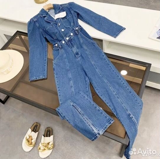 Джинсовый комбинезон женский