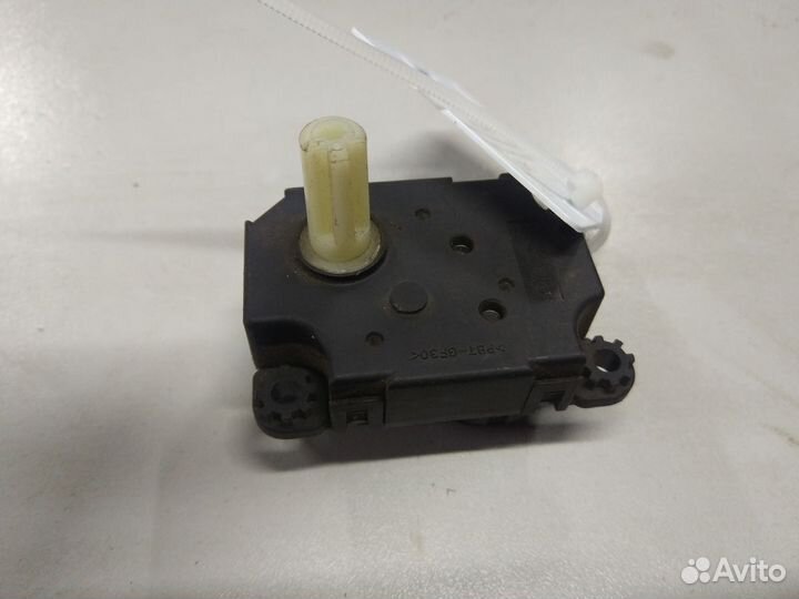 Mitsubishi Lancer X моторчик заслонки печки