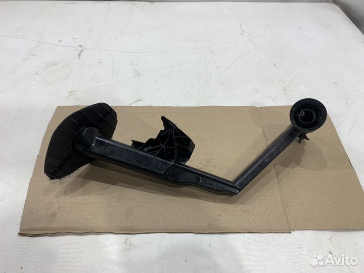 Горловина бачка омывателя Mercedes W213