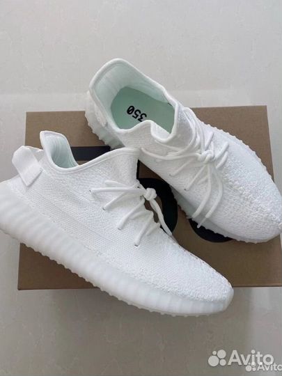 Кроссовки Adidas Yeezy Boost 350