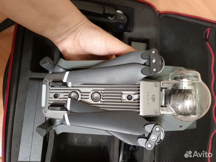 Квадрокоптер mavic pro