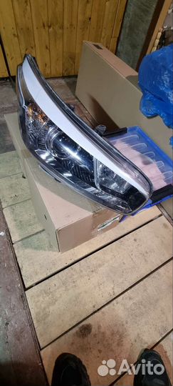 Фара кия сид 2016