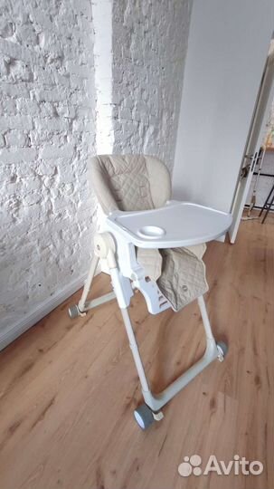 Стульчик для кормления Happy baby