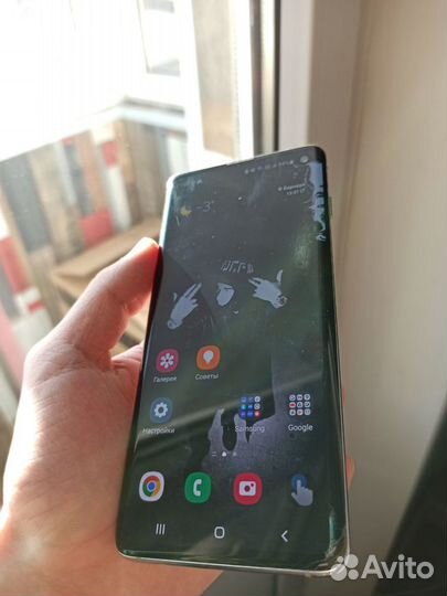 Samsung Galaxy S10, 8/128 ГБ